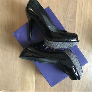 SOLD Stuart Weitzman Patent Leather Heels Open Toe